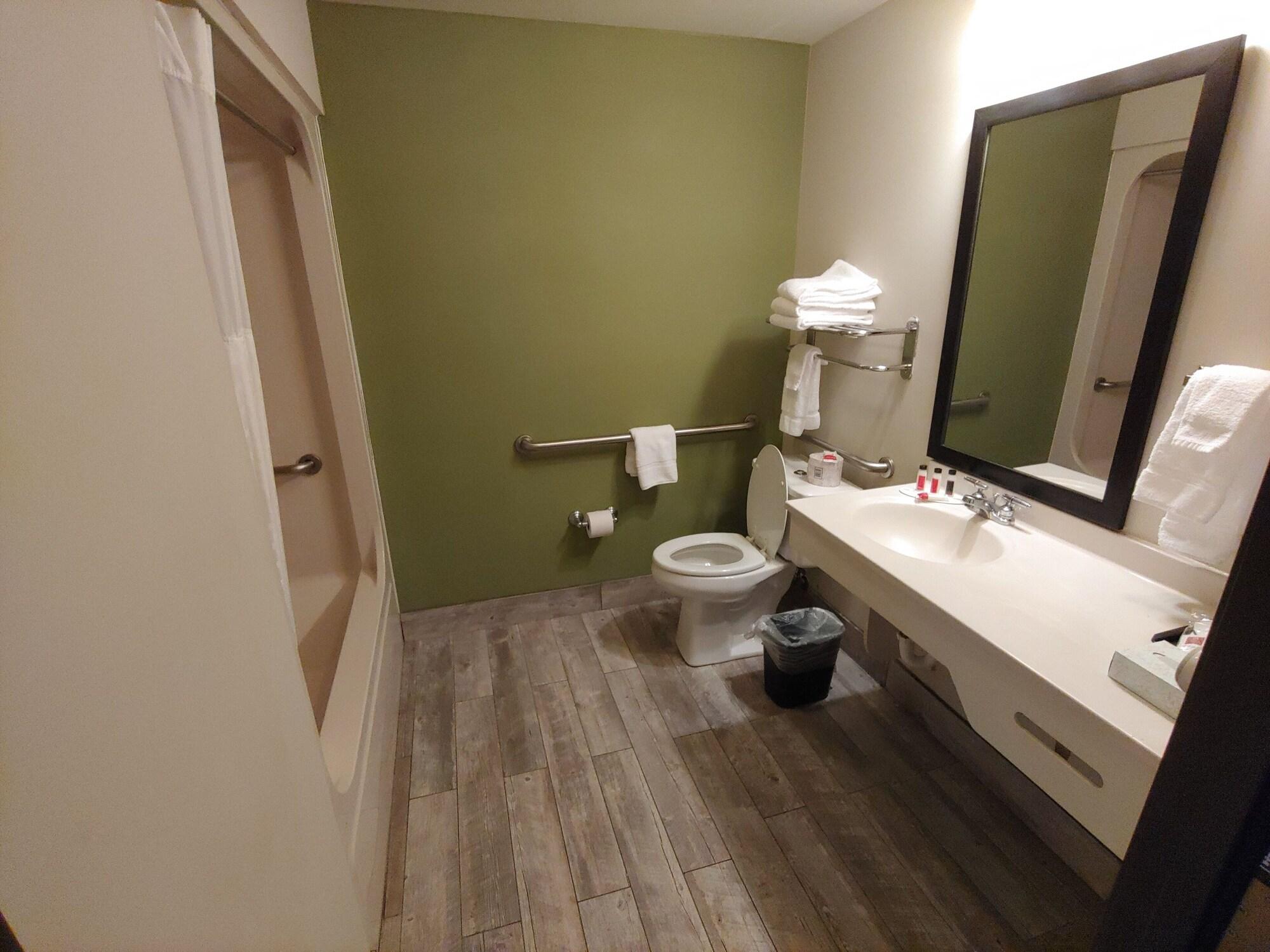 Baymont By Wyndham Fort Collins Eksteriør billede