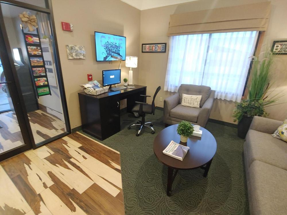 Baymont By Wyndham Fort Collins Eksteriør billede